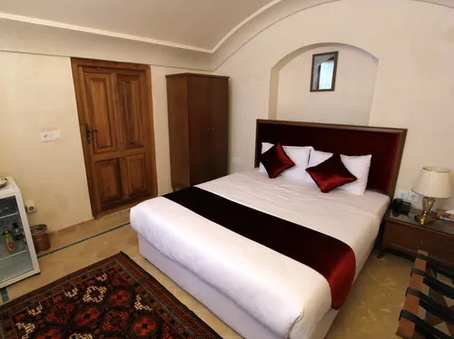 تصویر 1 - هتل سنتی عمارت ماندگار(103 _ دابل نرمال) در  کاشان
