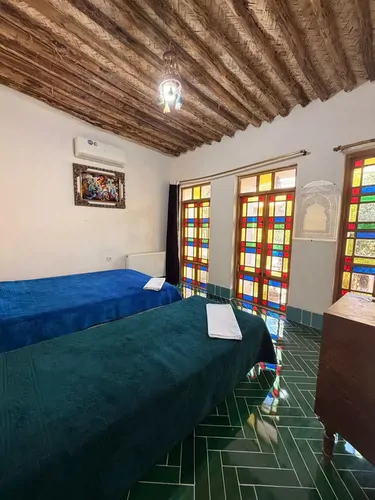 تصویر 6 - اقامتگاه بوم‌گردی عمارت هفت رنگ (کل مشیر) در  شیراز