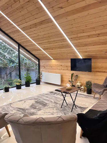 تصویر 15 - کلبه شیشه ای افرا تراس دار در  ماسال