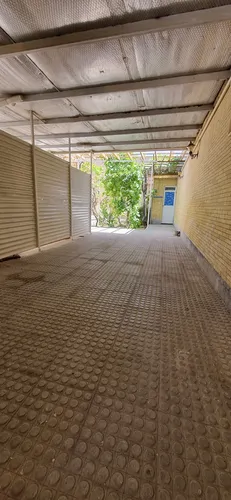 تصویر 5 - خانه همکف حیاط سرسبز در  یزد