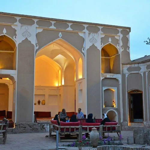 تصویر 5 - اقامتگاه بوم‌گردی قوامیه (قوام التجار) در  گناباد