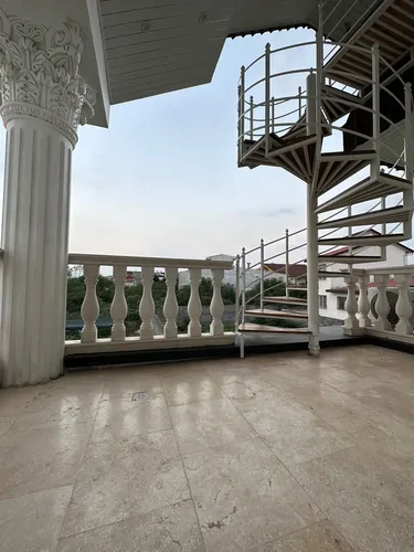 تصویر 25 - ویلا عمارت استخردار آبگرم کاخ سفید با فوتبالدستی و ایرهاکی در کتالم