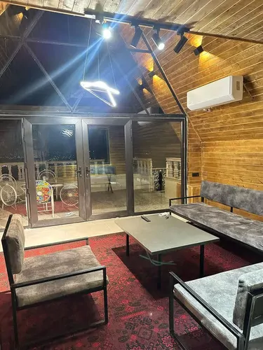 تصویر 8 - کلبه چوبی جنگلی طلا در  شیرگاه