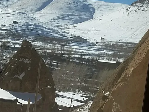 تصویر 13 - اقامتگاه بوم‌گردی صخره ای تورال در  کندوان