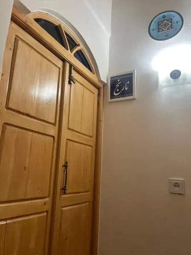 تصویر 9 - اقامتگاه بوم‌گردی همای (اتاق نارنج) با صبحانه رایگان در  شیراز