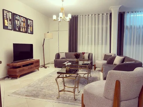 تصویر 3 - آپارتمان واحد ۱۳۰ متری بسیار لوکس غرب صادقیه ۴ در تهران