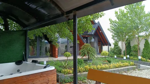 تصویر 24 - کلبه چوبی لوکس آرنا با جکوزی در رامسر