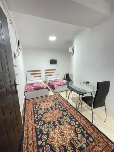 برجیس (توئین) در خان ببین