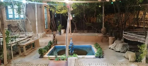 تصویر ۱ - اقامتگاه بوم‌گردی گُلک بانو (اتاق بزرگ کدخدا) در  کاشمر