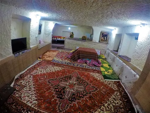 تصویر 4 - سوییت کیانی(دو تخته با تلوزیون و کرسی) در کندوان