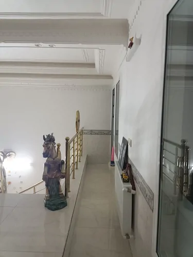 تصویر 13 - خانه دوبلکس معمولی در یزد