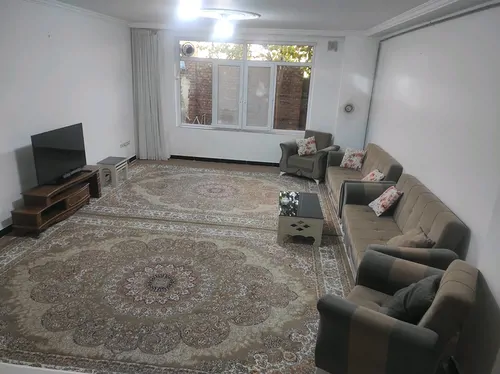 تصویر 2 - خانه مبله توت و انگور در مهاباد
