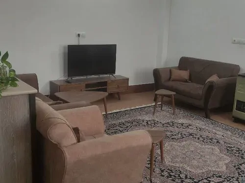 تصویر ۱ - آپارتمان  مبله جهاد  در  کاشان