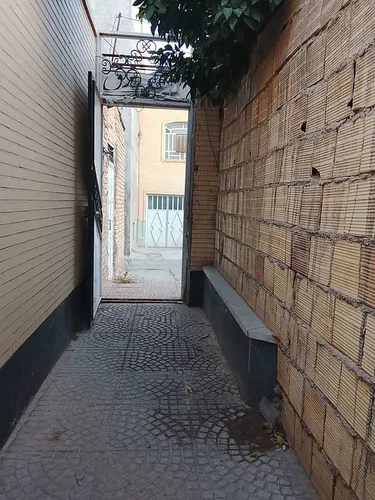 تصویر 14 - خانه قائم (8) در مهریز