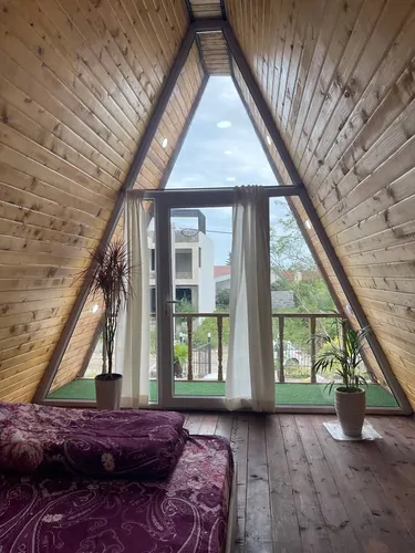 تصویر 9 - کلبه سوئیسی آریس با جکوزی در  چالوس