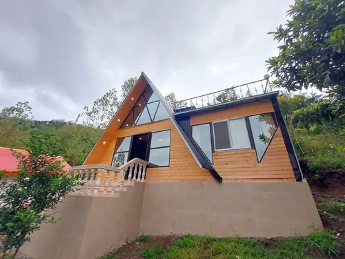 سوئیسی شیشه ای رویایی