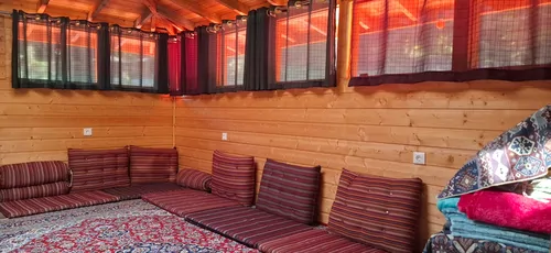 تصویر 5 - اقامتگاه بوم‌گردی مجموعه توریستی تفریحی رابین در  رودبار