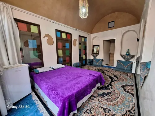 تصویر 2 - اقامتگاه بومگردی عمارت بانو (اتاق ترمه) با صبحانه رایگان در یزد