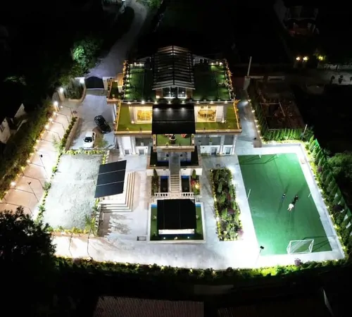 تصویر 21 - ویلا تریپلکس مدرن استخردار آبگرم ستاره با باشگاه بدنسازی در  کلاردشت