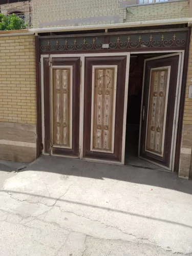 تصویر 2 - خانه سوئیت درمرکز شهر در کاشان