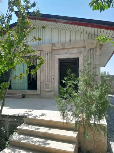 تصویر 2 - ویلا پارسا با فوتبالدستی در چهارباغ
