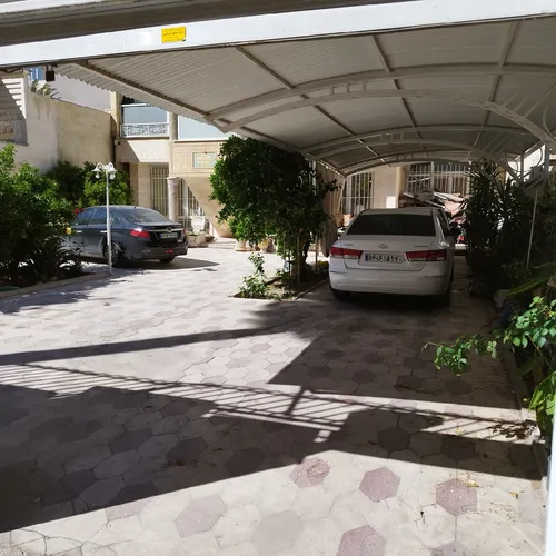 تصویر 2 - خانه ویلایی فدک در شیراز