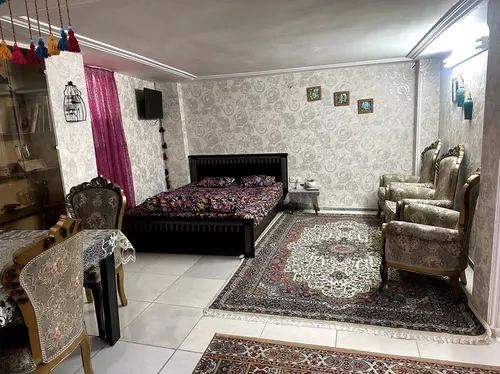 تصویر 4 - خانه گل مریم در سبزه میدان در رشت