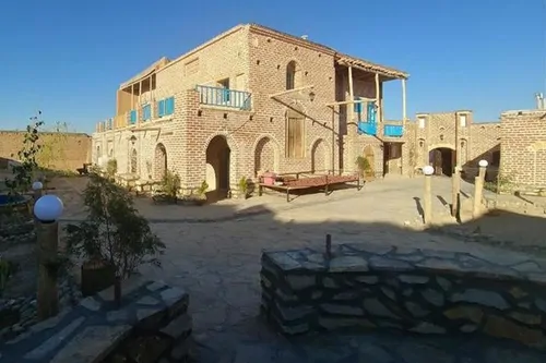 تصویر 1 - اقامتگاه بوم‌گردی خان قالان سراب (خان یری) در  همدان
