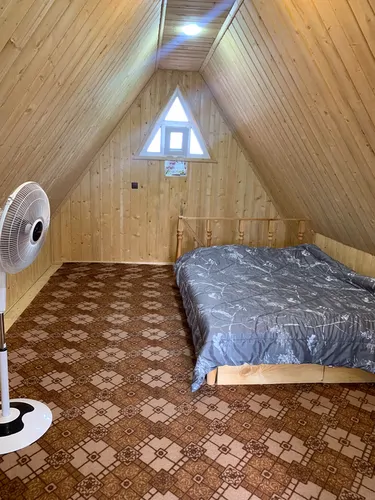 تصویر 8 - کلبه سوئیسی تنها در  قلعه‌رودخان 