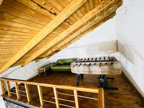 تصویر 9 - ویلا استخردار آبگرم دلارام با ایرهاکی و فوتبال دستی در سرخ رود