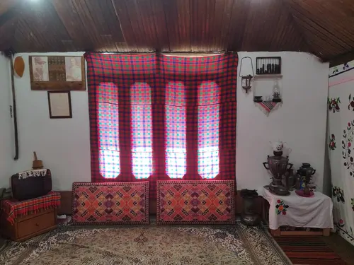 تصویر 4 - کلبه باغ ماهسو اقامتگاه سِره سَر (کلبه روجا) در بابلسر