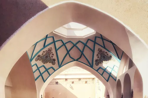 تصویر 5 - اقامتگاه بوم‌گردی خانه سبز سادات (اتاق پنج تخته)	 در  کاشان