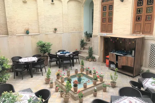 تصویر 2 - هتل سنتی سپهر (واحد103) در  شیراز