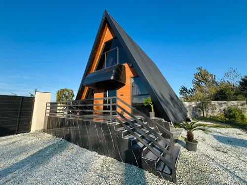 تصویر ۱ - کلبه سوئیسی راش در  چالوس