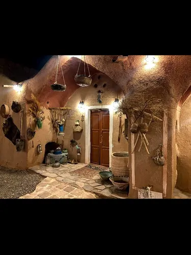 تصویر 9 - اقامتگاه بوم‌گردی شب نشین (اتاق 1) در  نائین