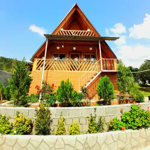 تصویر 3 - کلبه چوبی وارش در  سوادکوه