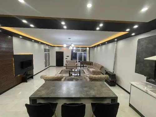 تصویر 4 - ویلا استخردار آبگرم سپید با فوتبالدستی در چهارباغ