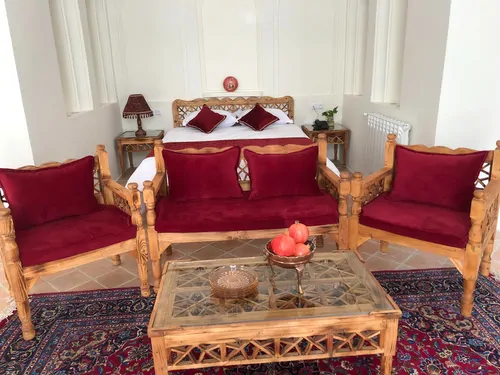 تصویر 2 - هتل سنتی ارغوان (تالار شمالی) در قزوین