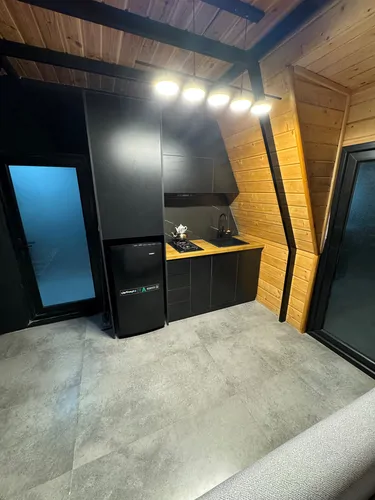 تصویر 5 - کلبه سوییسی استخردار آبگرم اِروس در  انزلی