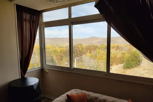 تصویر 9 - خانه مبله چشم انداز در  باغ بهادران