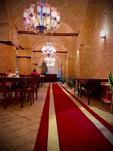 تصویر 5 - هتل سنتی قهرمانی (واحد 1) در قزوین