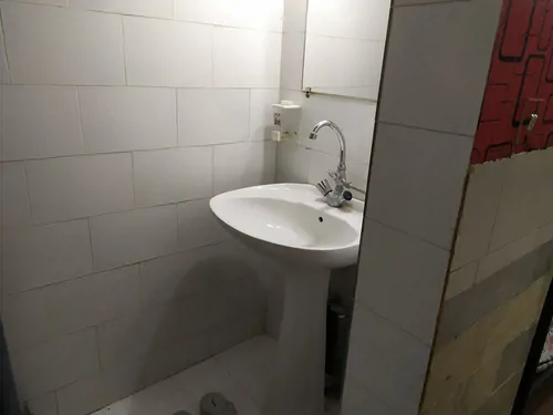 تصویر 12 - خانه گل نرگس  در  یزد