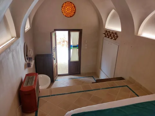 تصویر 4 - هتل سنتی سرای طاقچشمه (اتاق لاله)  در  آران و بیدگل
