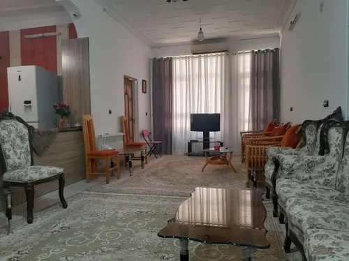 تصویر 2 - خانه خانه مرکز شهر دربست در یزد
