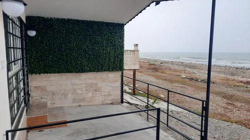 تصویر 14 - آپارتمان مبله ساحلی با دیزاین چوب امید  در  نوشهر