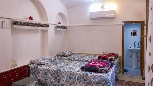 تصویر 4 - اقامتگاه بوم‌گردی سرای سایه(چهار تخته) در کاشان