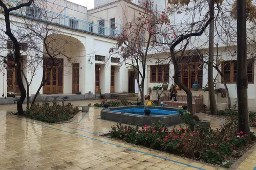 تصویر 5 - هاستل رزرو تخت در اتاق خوابگاهی آقایان هاستل ماه بی‌بی در  اصفهان