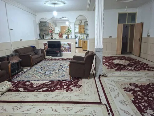 تصویر 3 - آپارتمان صفایی در سیرجان