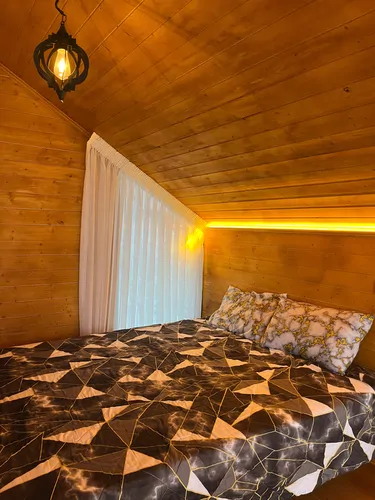 تصویر 19 - کلبه شیشه ای آسمان با جکوزی  در  شیرگاه