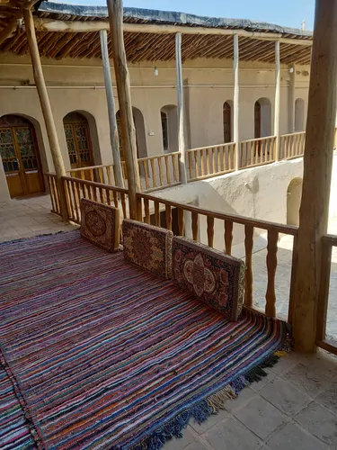 تصویر 4 - اقامتگاه بوم‌گردی کریم خان (اتاق۳) در  همدان